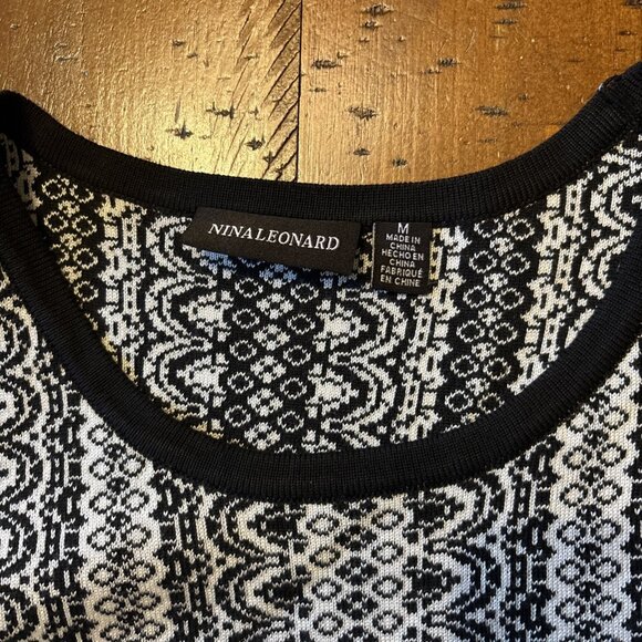 Nina Leonard Dress Womens Size M Black White Geometric Fit & Flare Knit NWT - Picture 4 of 7